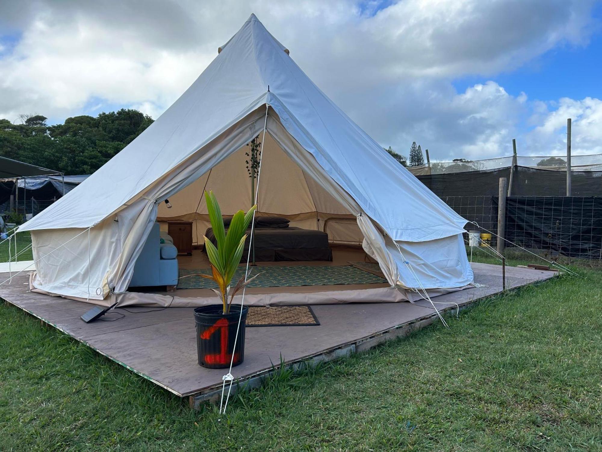 Maleka Farm: Tent Glamping North Shore Oahu Laie Exterior photo
